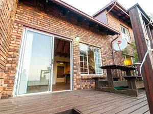 3 Bed Duplex in La Montagne
