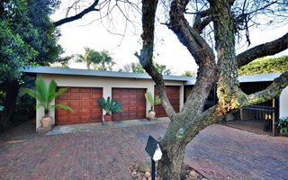 4 Bedroom House in Lynnwood Park