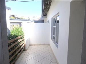 1 Bed Apartment in Hunters Estate