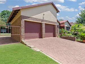 3 Bed House in Jordaan park
