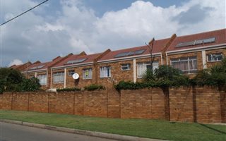 3 Bedroom Townhouse in Pollak Park