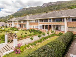 1 Bed Apartment in Paarl
