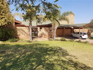 4 Bed House in El Toro Park