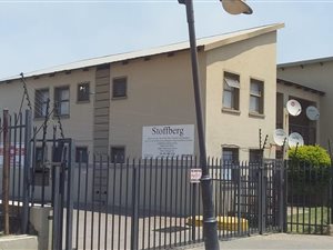 3 Bed Apartment in Brits Central