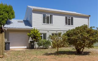 5 Bedroom House in Scarborough