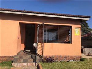 2 Bed House in South Hills