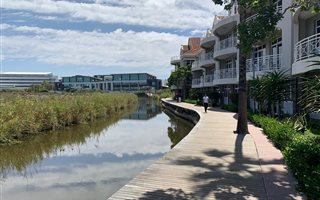 Commercial space in Century City