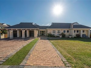 4 Bed House in Zevenwacht Country Estate