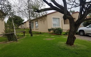 3 Bedroom Townhouse in Carenvale