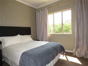 3 Bed Apartment in Country View