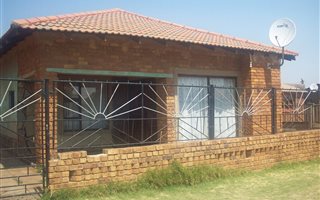 3 Bedroom House in Sebokeng Zone 13