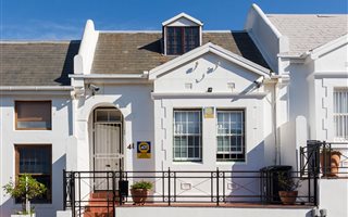 2 Bedroom House in Tamboerskloof