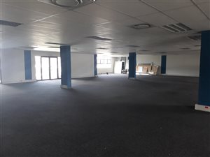508 m² Commercial space in Riverhorse Valley