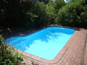 1 Bedroom House in Illovo Glen