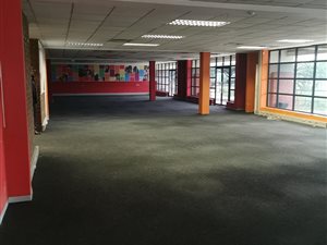 1283 m² Commercial space in New Town Centre