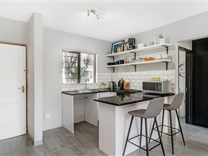 1 Bed Apartment in Craighall