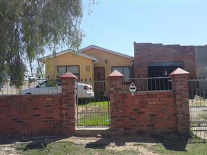 2 Bed House in Kwadwesi