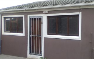 2 Bedroom Apartment in Blue Downs