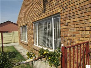 2 Bed House in Noycedale