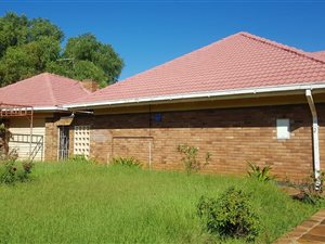 4 Bed House in Mogul Park