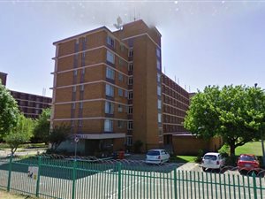 1 Bed Apartment in Elarduspark