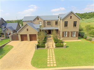 4 Bed House in Boschkop