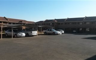 2 Bedroom Apartment in Krugersrus