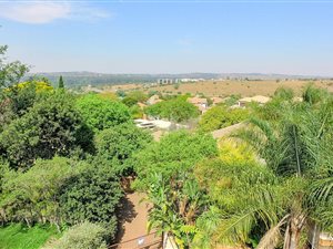 4 Bed House in Highveld