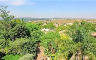 4 Bedroom House in Highveld