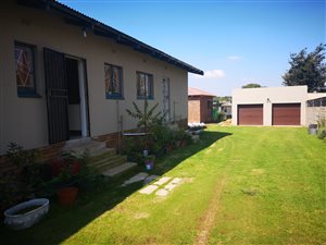 3 Bed House in Nigel Central