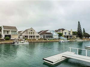 3 Bedroom House in Royal Alfred Marina