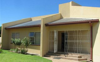 3 Bedroom House in Keimoes