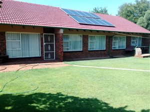 3 Bed House in Clayville East