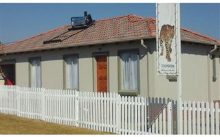 3 Bedroom House in Montana Park