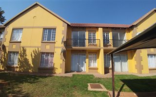 2 Bedroom Apartment in Eldorette