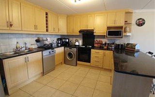3 Bedroom Townhouse in Edgemead