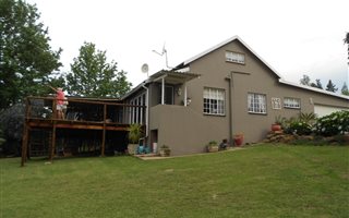 14 ha Farm in Merrivale