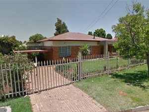 4 Bed House in Discovery
