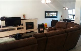 3 Bedroom House in Bordeaux