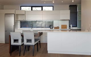 2 Bedroom Apartment in Bantry Bay