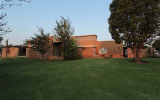 3 Bedroom House in Versterpark