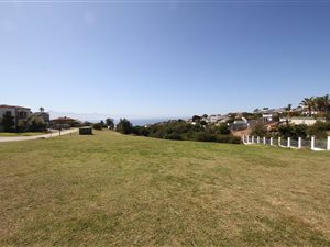 683 m² Land available in Bowtie