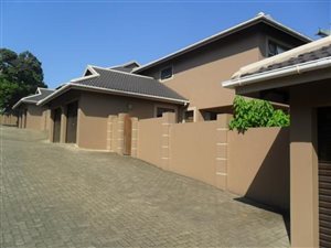 3 Bed Apartment in Scottburgh Central