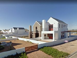 2 Bed Duplex in Velddrif