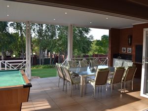 7 Bed House in Irene Glen Estate