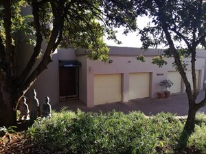 3 Bed House in Highveld