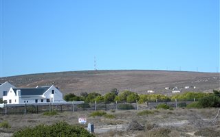 560 m² Land available in Britannia Bay