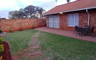 3 Bedroom Townhouse in Hesteapark