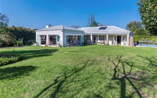 4 Bedroom House in Constantia