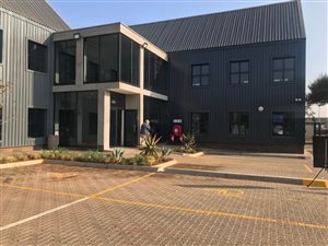 70 m² Office Space in Doringkloof